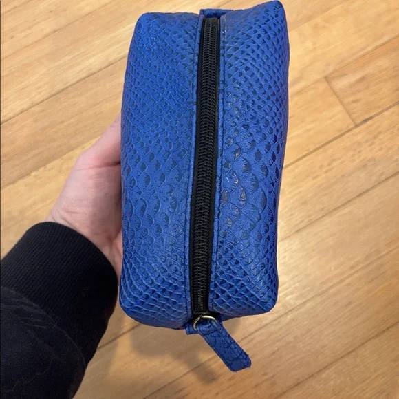 Blue Textured Cosmetic Pouch - Women's Travel Makeup Bag - Picture 2 of 3